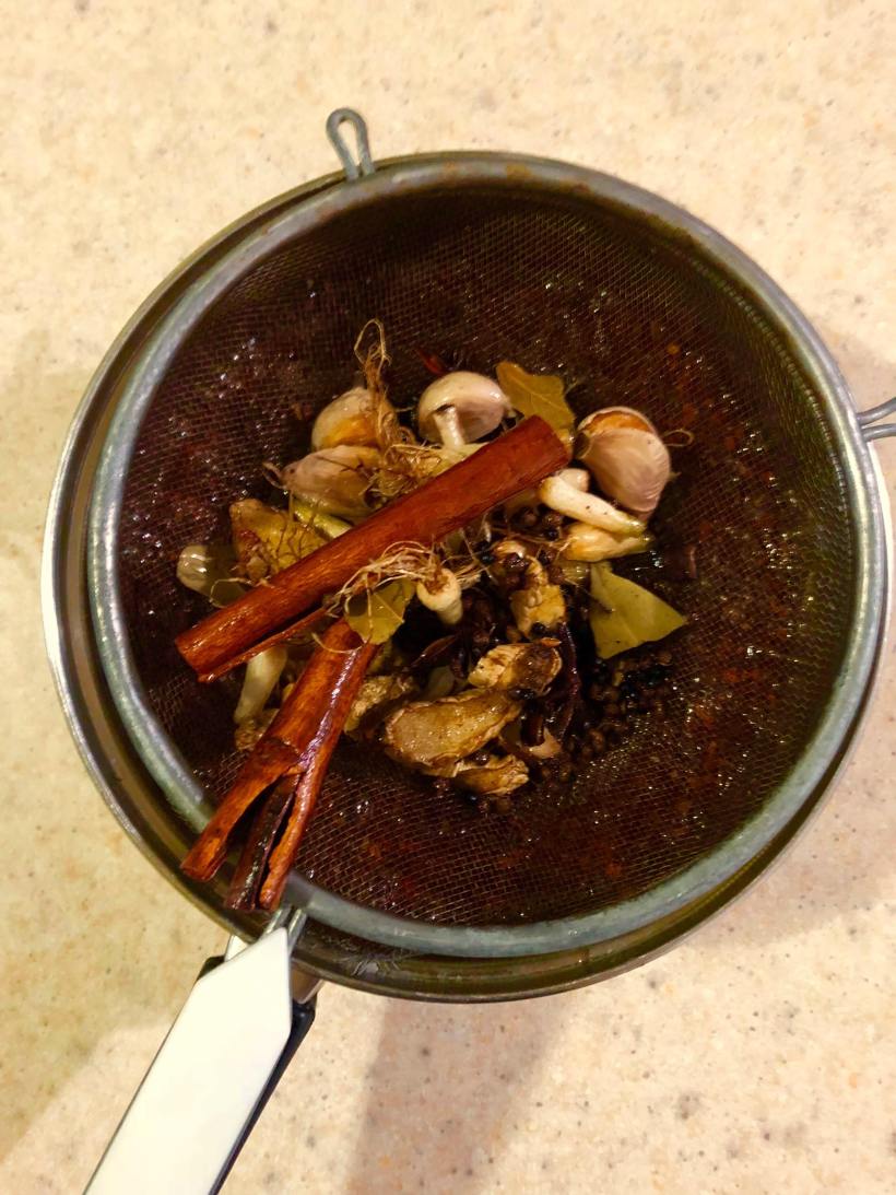 38480804_387606335096898_5468542117217304576_n